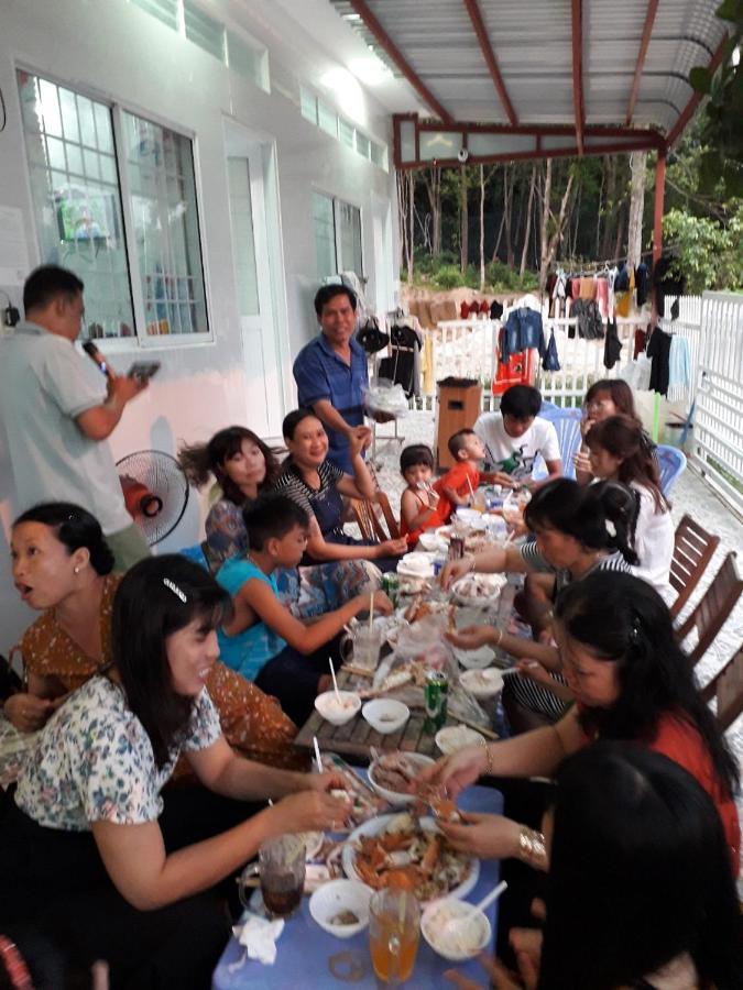 Hotel Nhà Nghỉ NgọC PhuọNg Hon Son à Lai Son Extérieur photo