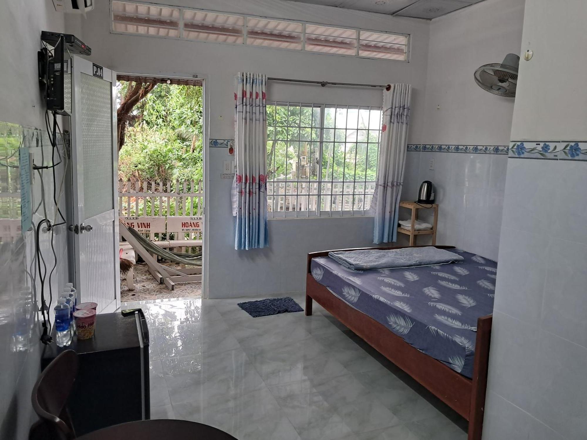 Hotel Nhà Nghỉ NgọC PhuọNg Hon Son à Lai Son Extérieur photo